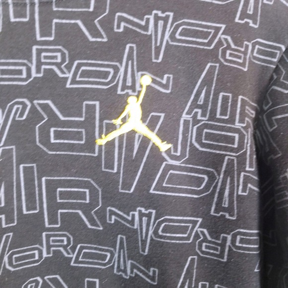 Boys Jordan All Over Print Long Sleeve Crewneck Sweatshirt Black Gold Logo L - Picture 5 of 9